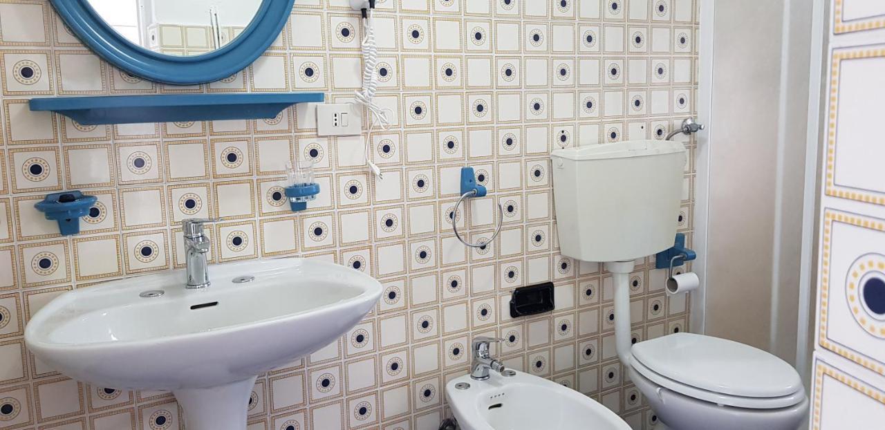 Casa Maria Hotel Levanto Kültér fotó